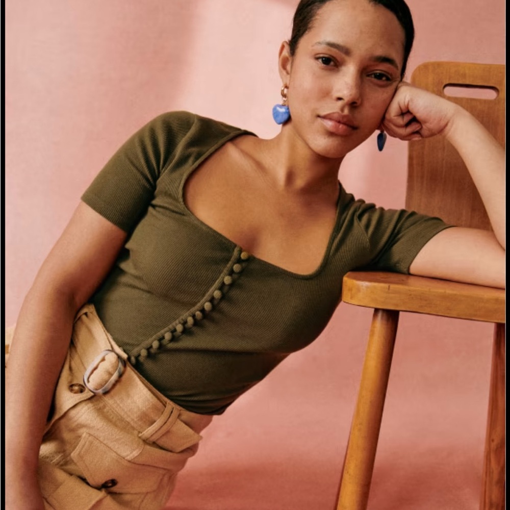 Sezane Grant t-shirt in olive green | L